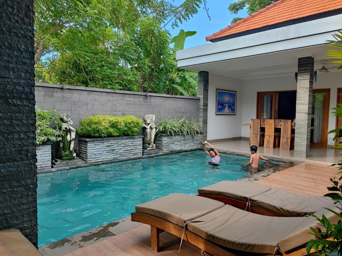 Geriya Amertha Sari Lovina Exterior foto