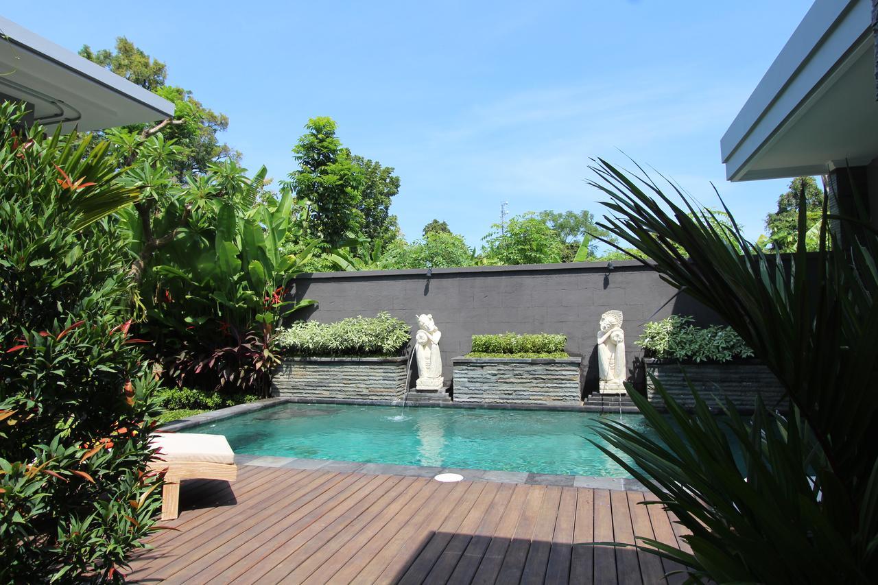 Geriya Amertha Sari Lovina Exterior foto